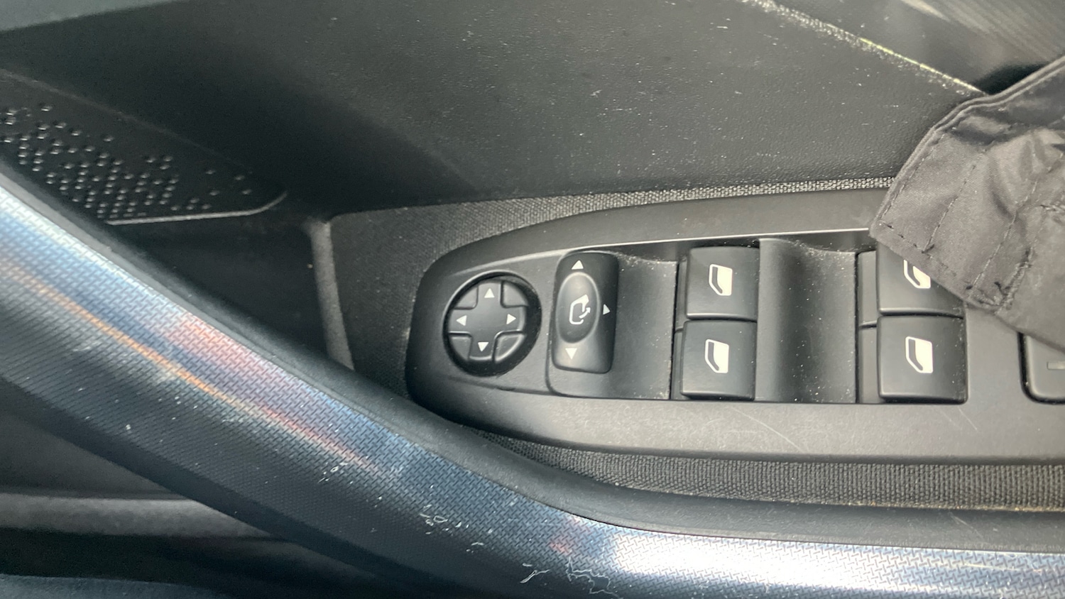 Used Peugeot 2008 2018 for sale - 78109319: Photo 24