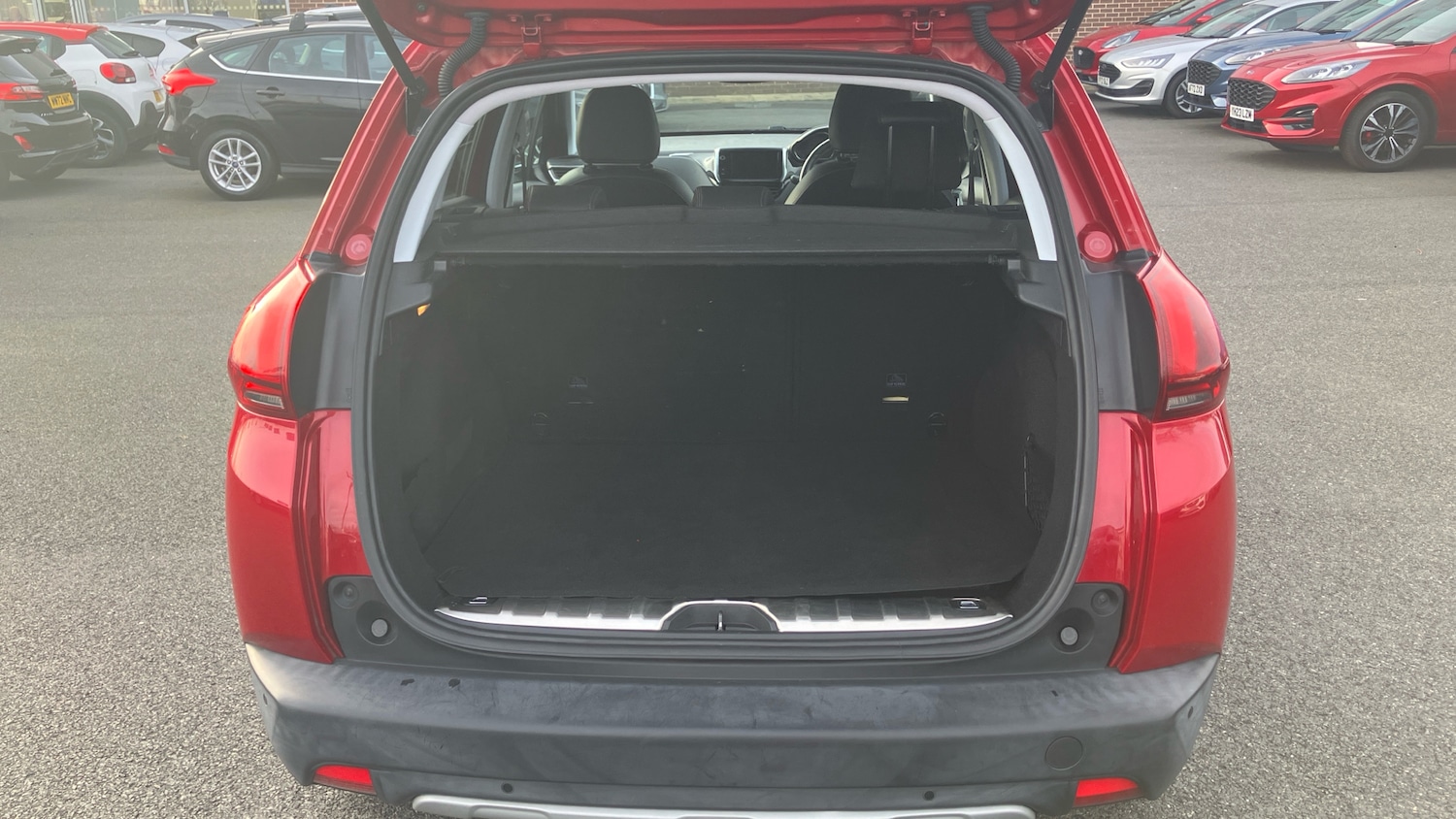 Used Peugeot 2008 2018 for sale - 78109319: Photo 4