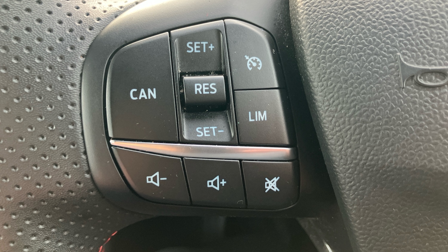 Used Ford Puma 2020 for sale - 77206889: Photo 21