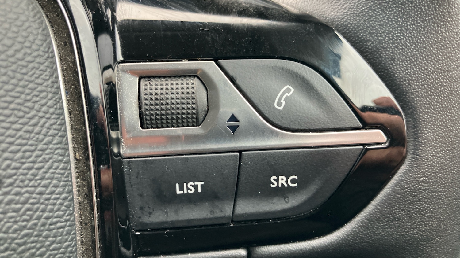 Used Peugeot 208 2022 for sale - 76451799: Photo 21