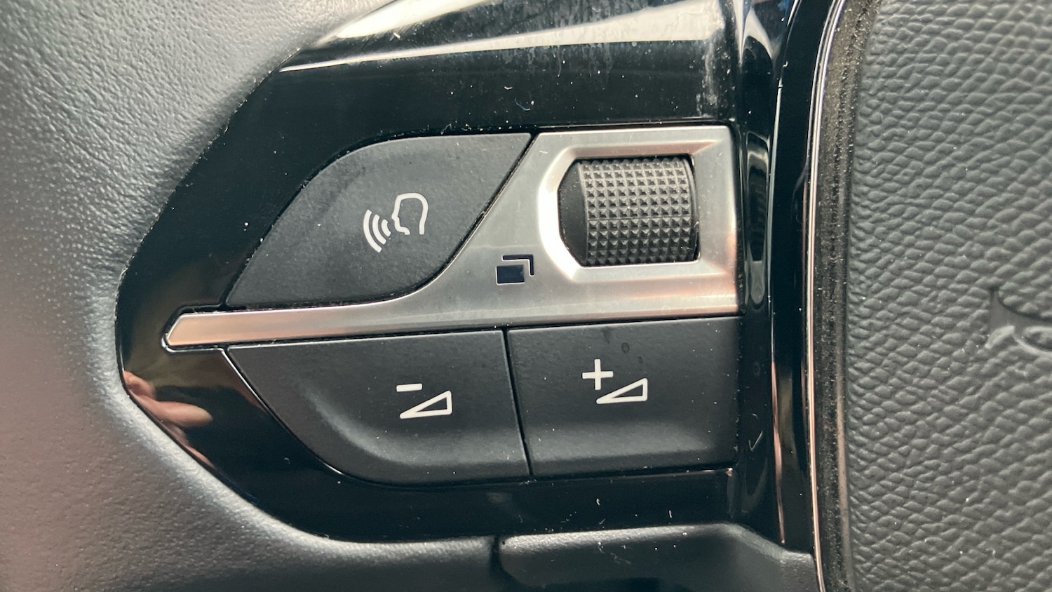 Used Peugeot 208 2022 for sale - 76451799: Photo 22