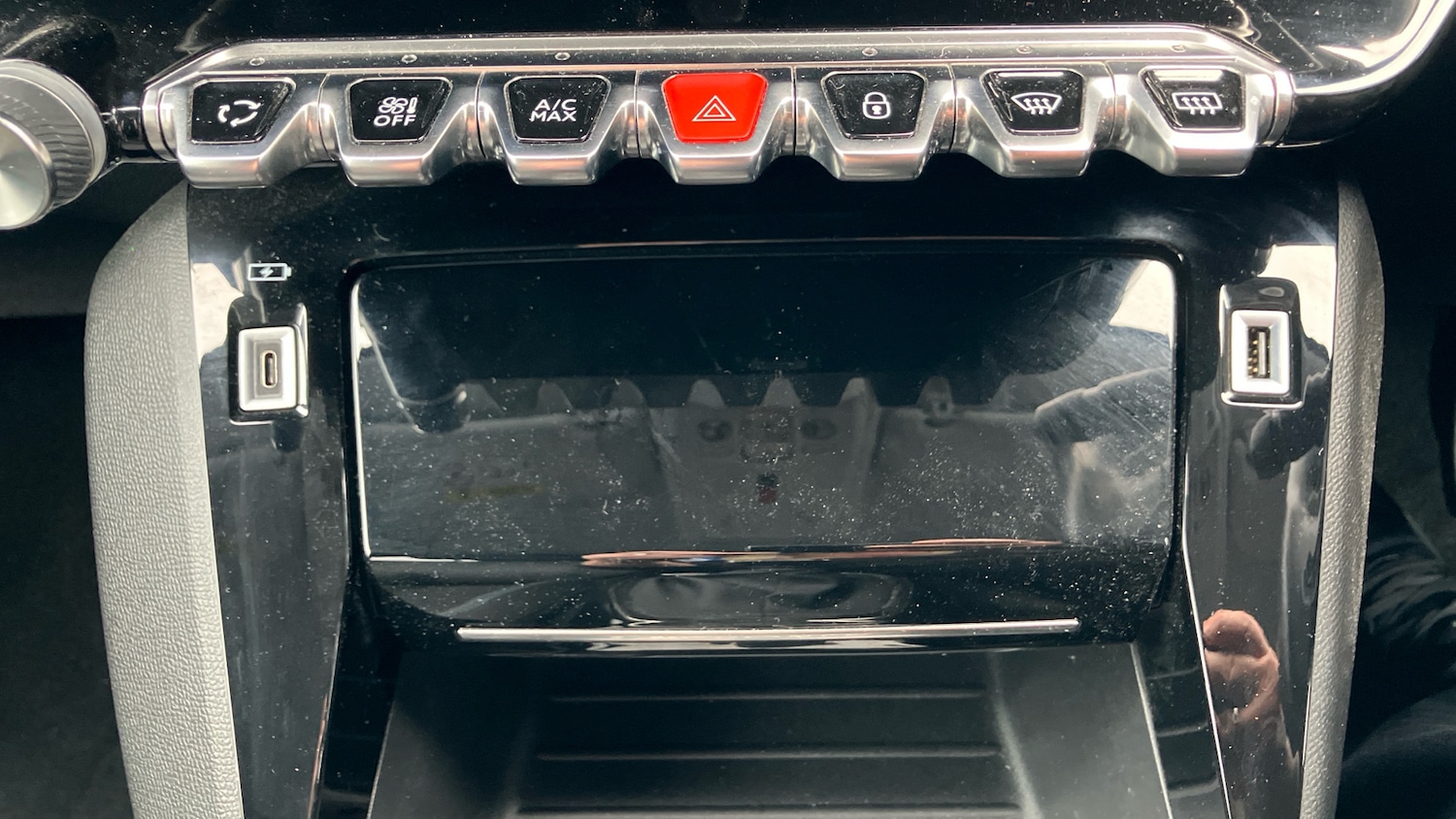 Used Peugeot 208 2022 for sale - 76451799: Photo 27