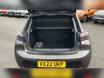 Used Peugeot 208 2022 for sale - 76451799: Photo