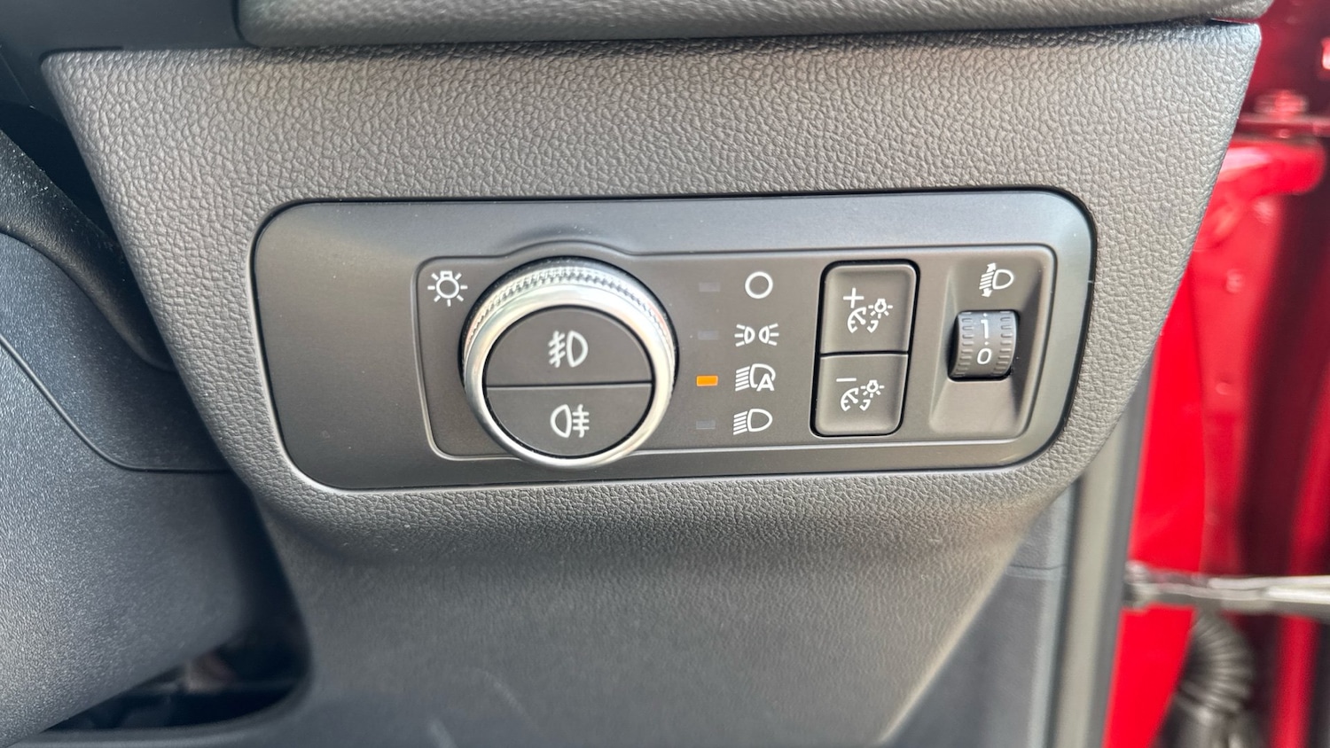 Vehicle 28