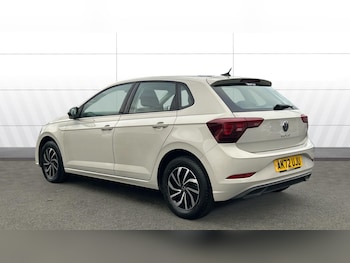 Used Volkswagen Polo 2022 for sale - 77545678: Photo