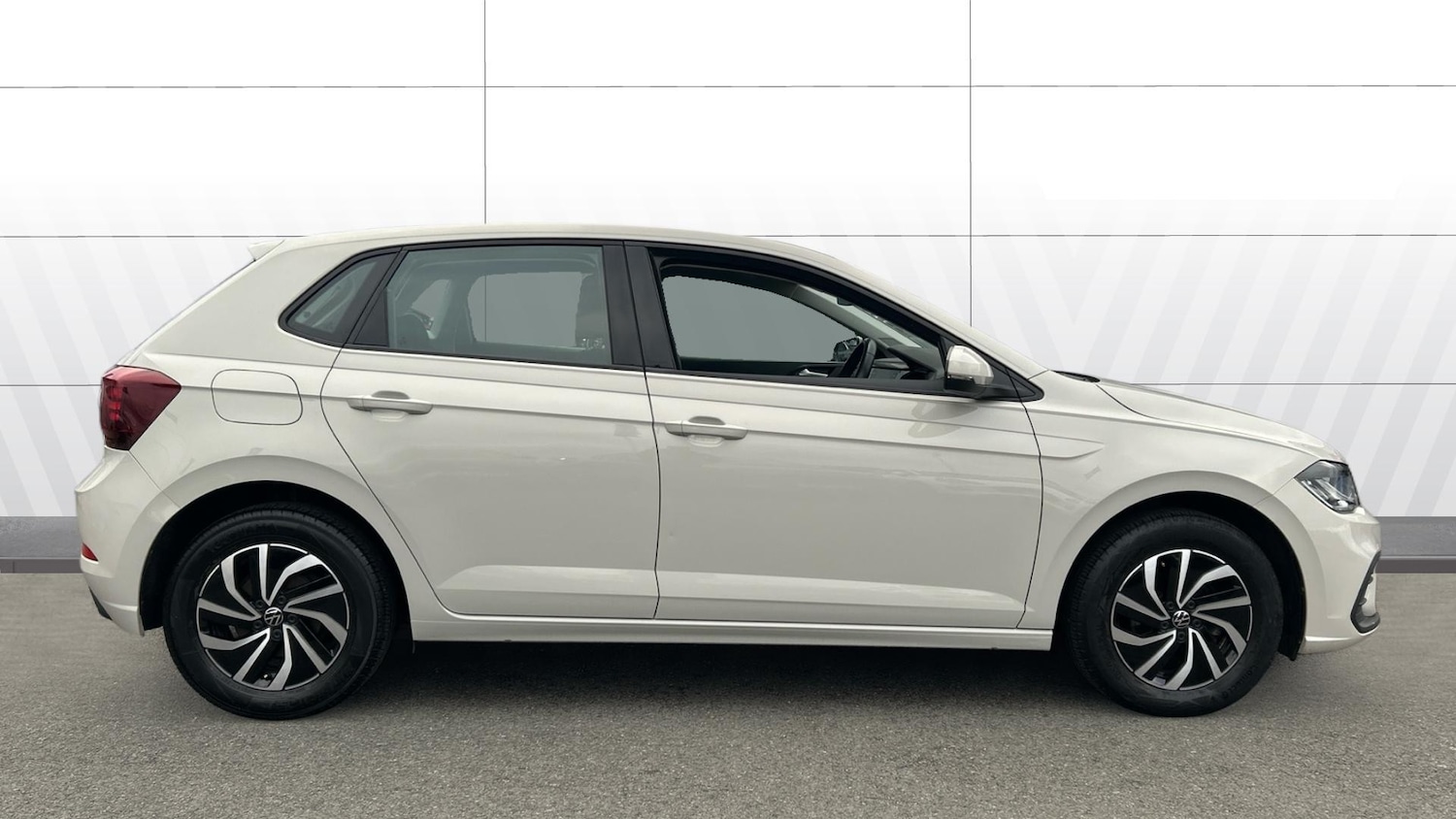 Used Volkswagen Polo 2022 for sale - 77545678: Photo 5