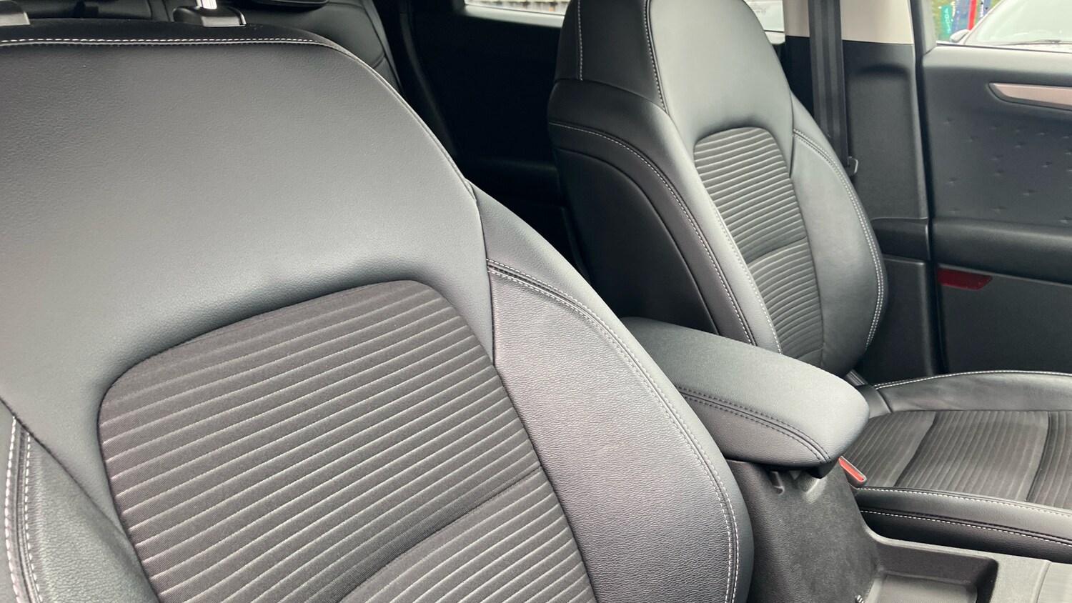 Used Ford Kuga 2020 for sale - 76142318: Photo 30