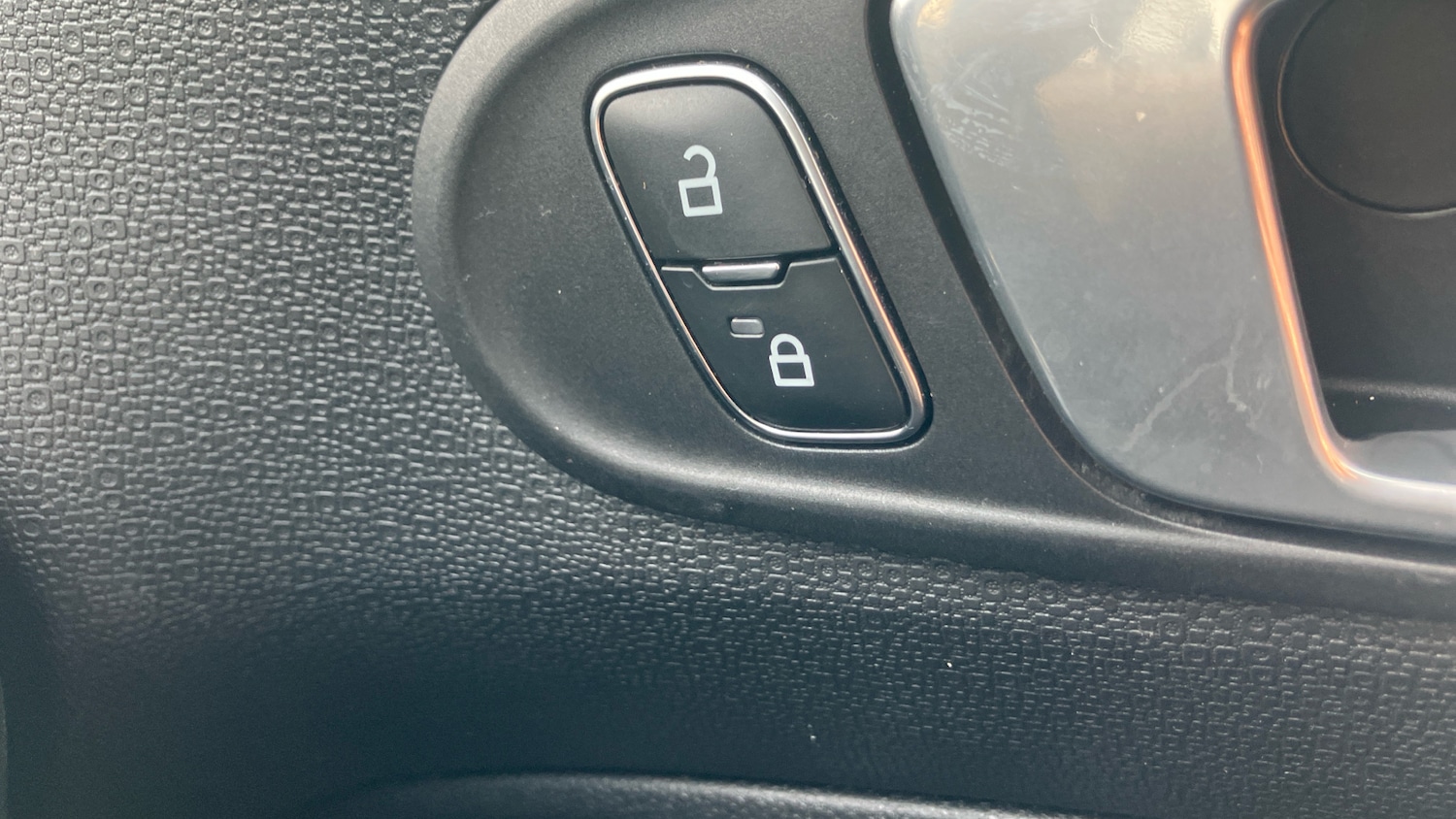 Used Ford Ecosport 2021 for sale - 77973875: Photo 25