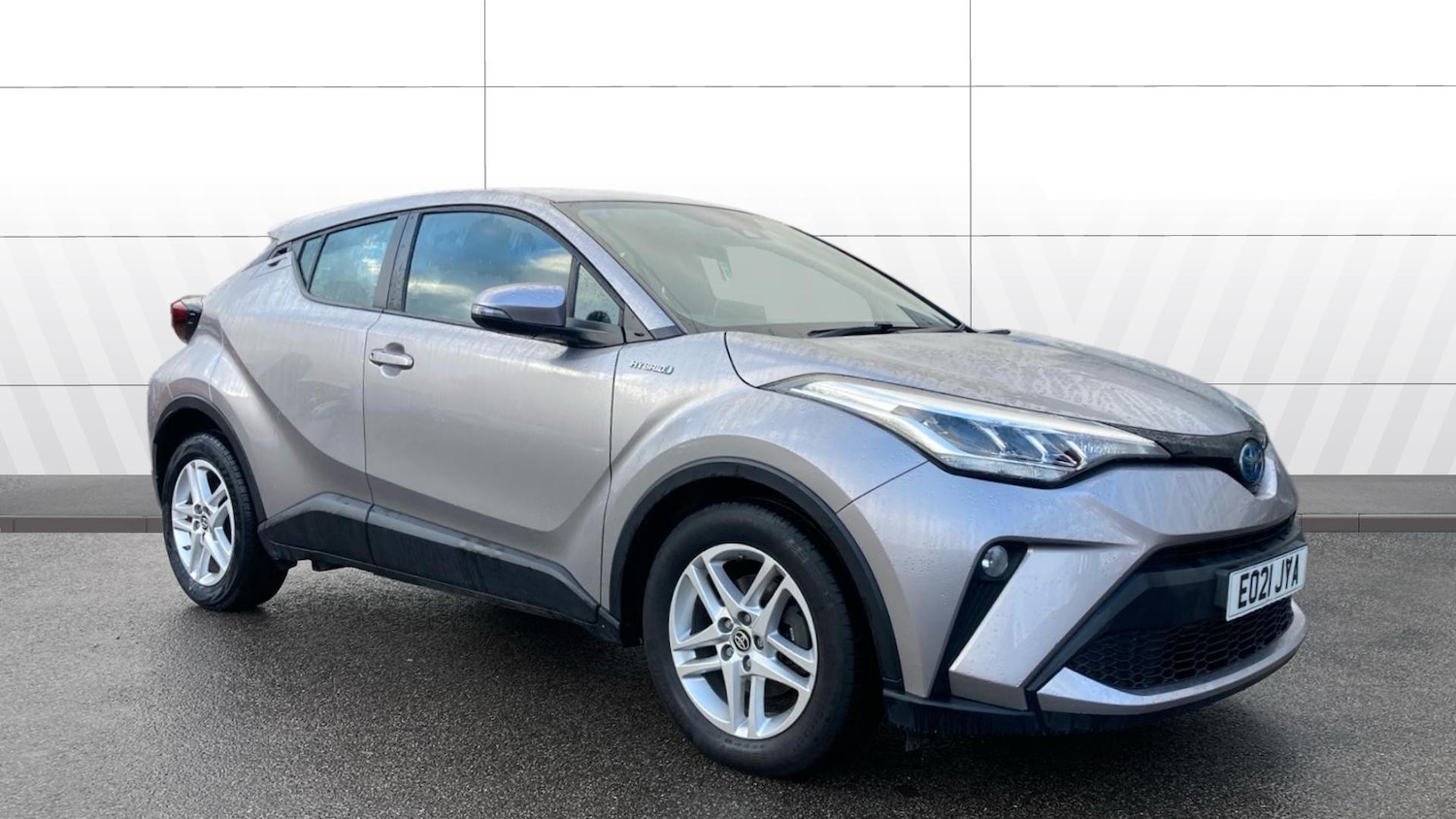 Used Toyota C-HR 2021 for sale - 77650185: Photo 1
