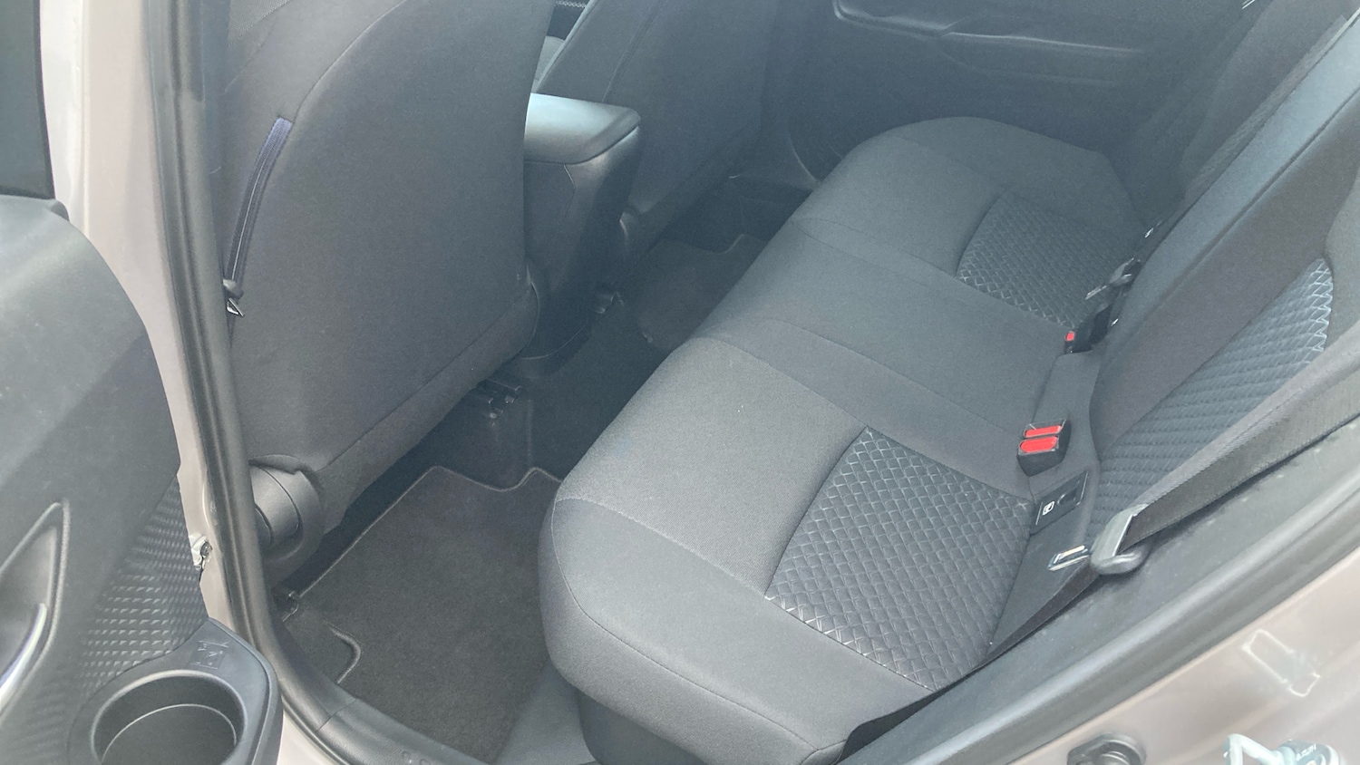 Used Toyota C-HR 2021 for sale - 77650185: Photo 16