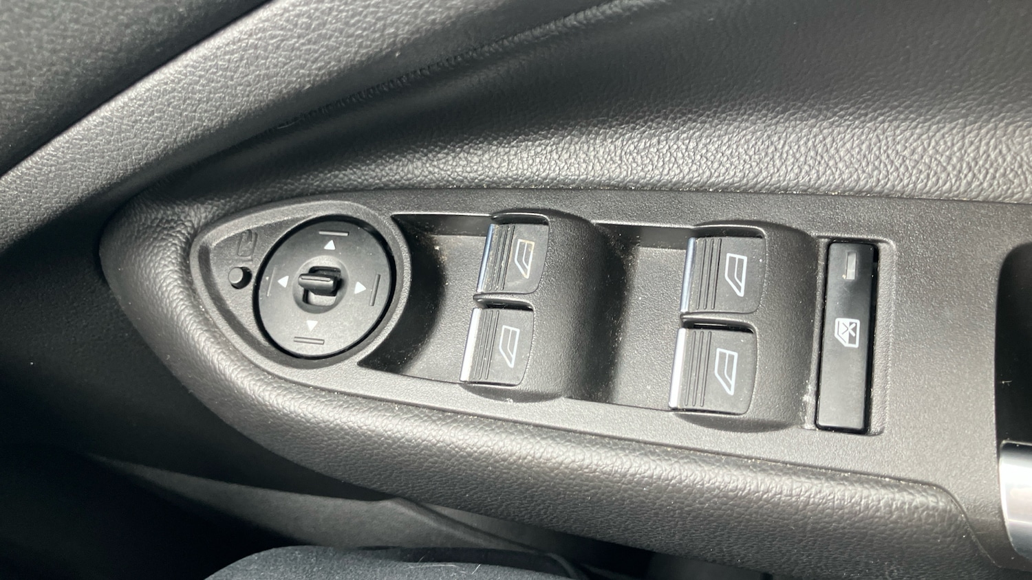 Used Ford Kuga 2019 for sale - 78092569: Photo 25