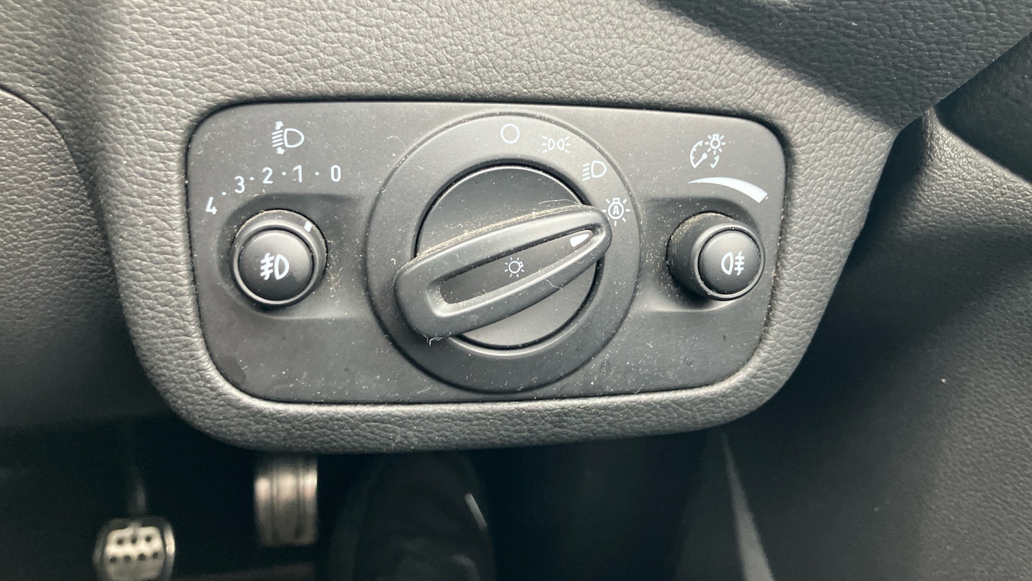 Used Ford Kuga 2019 for sale - 78092569: Photo 26