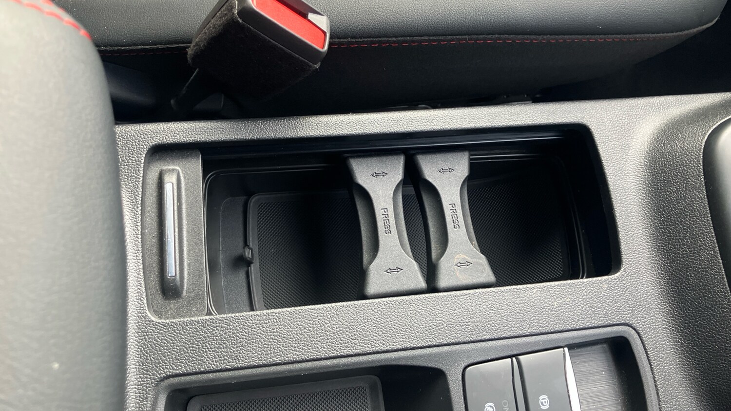 Used Ford Kuga 2025 for sale - 76192965: Photo 33