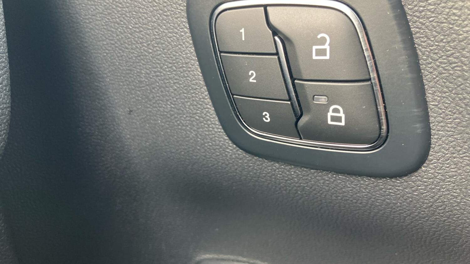 Used Ford Kuga 2025 for sale - 76192965: Photo 38