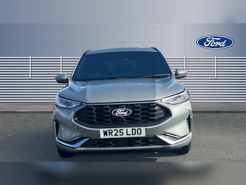 Used Ford Kuga 2025 for sale - 76192965: Photo 3