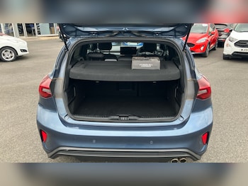 Used Ford Focus 2023 for sale - 78473336: Photo