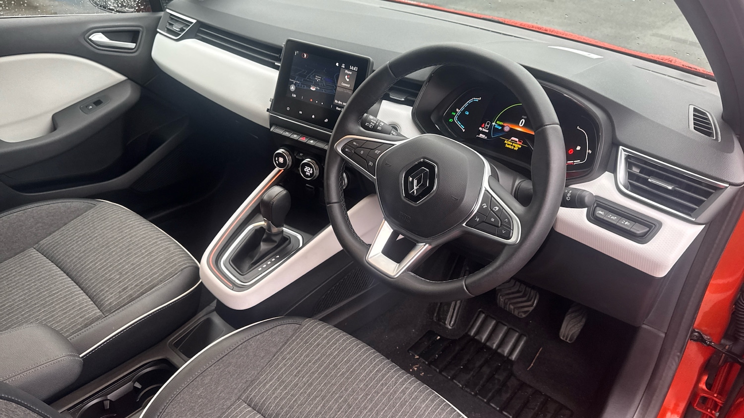 Used Renault Clio 2022 for sale - 77124017: Photo 11