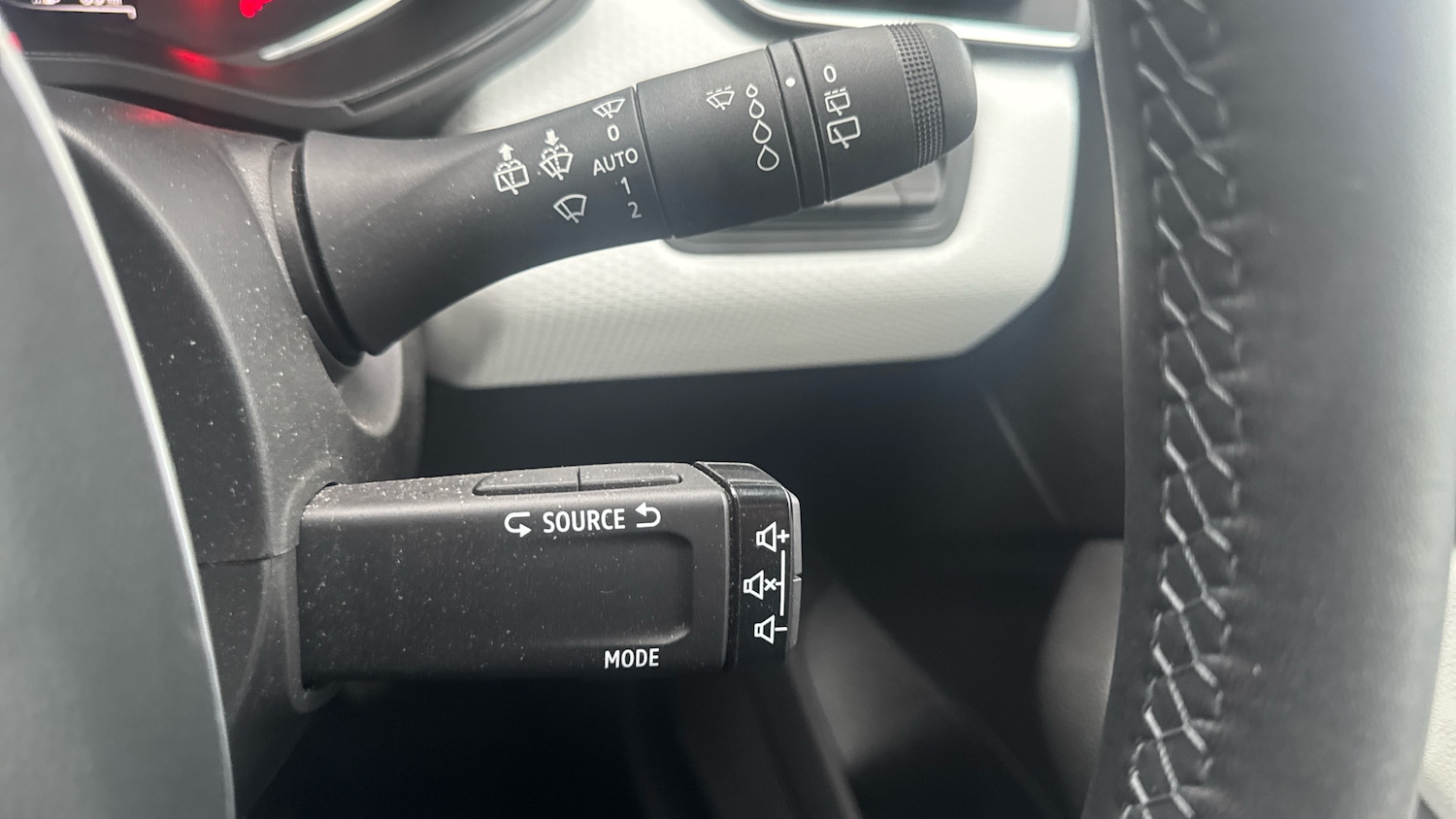 Used Renault Clio 2022 for sale - 77124017: Photo 33