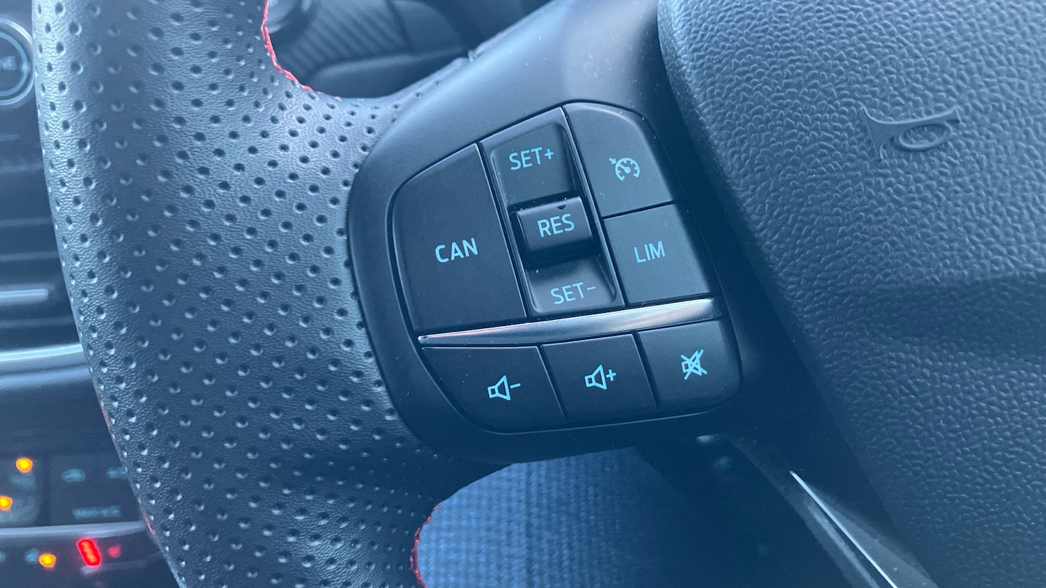 Used Ford Puma 2023 for sale - 76895182: Photo 26