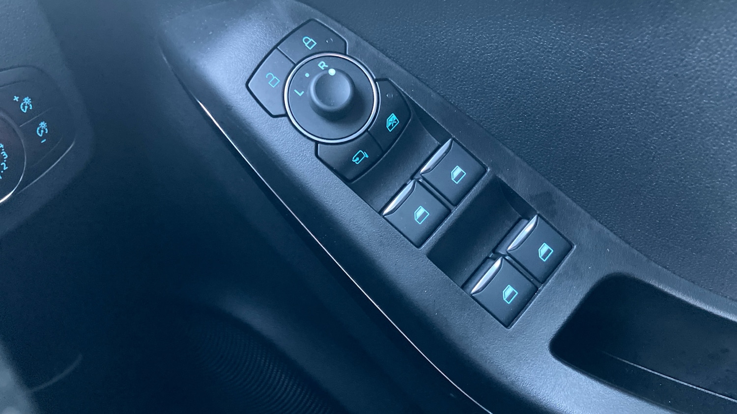 Used Ford Puma 2023 for sale - 76895182: Photo 28