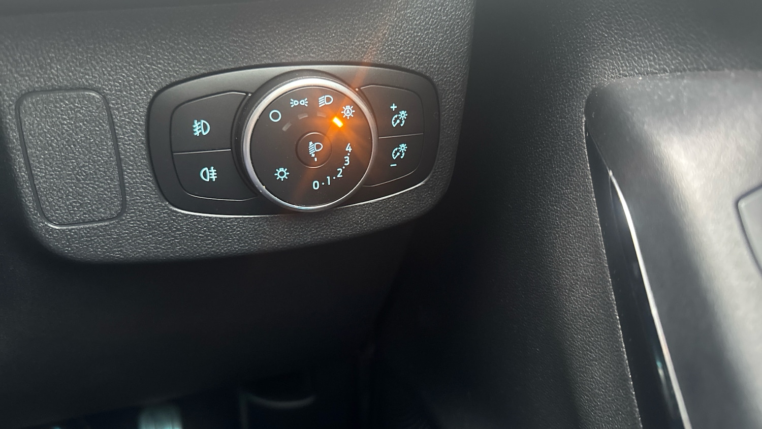 Used Ford Puma 2020 for sale - 76907639: Photo 38