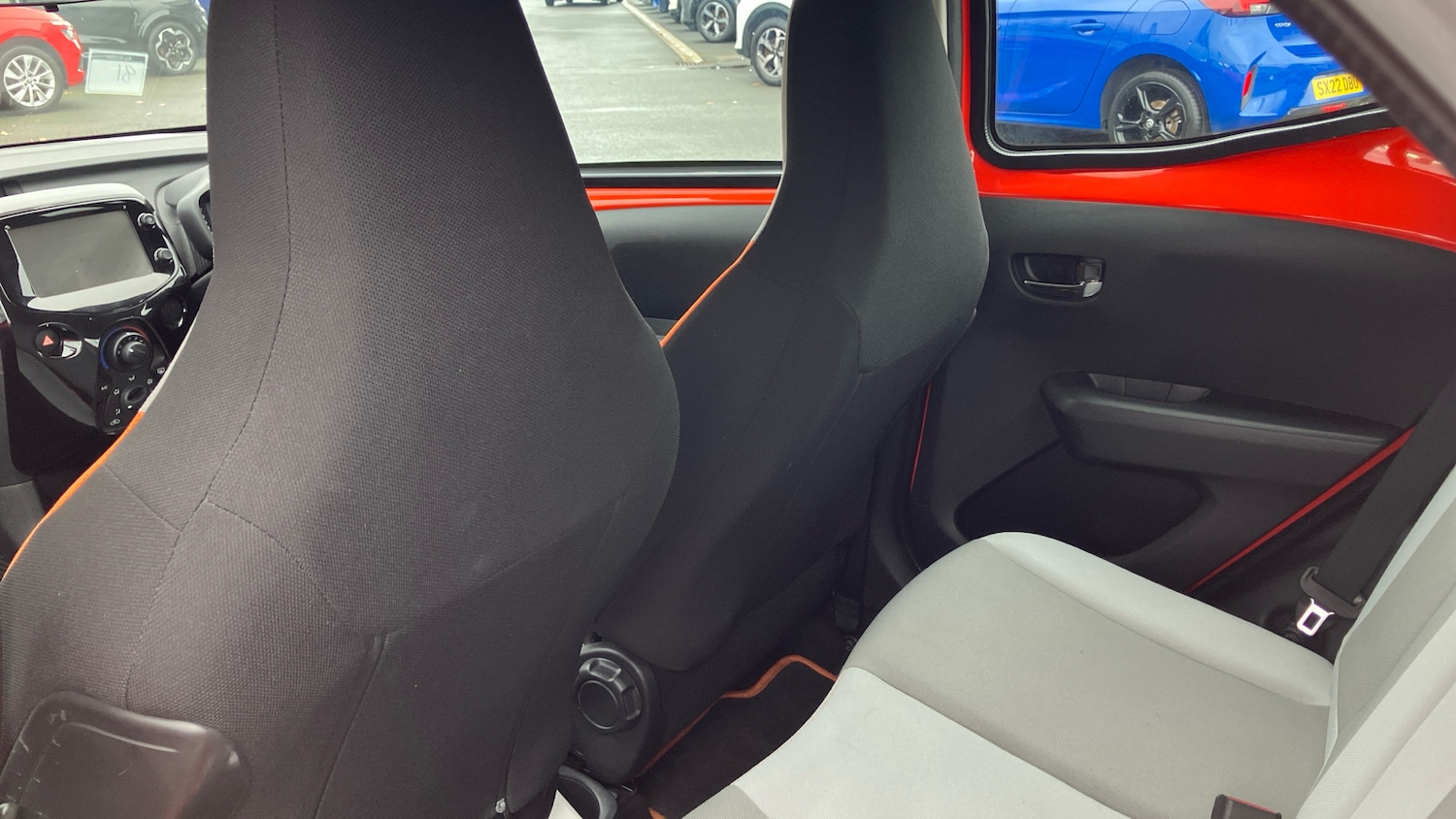 Used Toyota AYGO 2015 for sale - 76452640: Photo 16