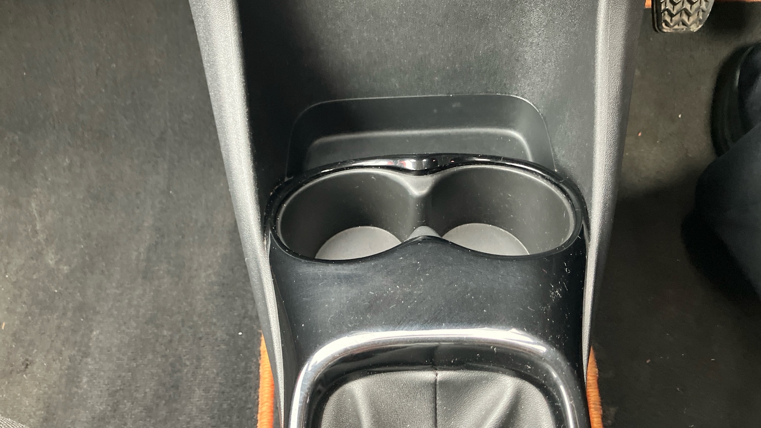 Used Toyota AYGO 2015 for sale - 76452640: Photo 28