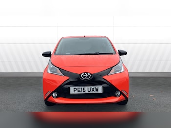 Used Toyota AYGO 2015 for sale - 76452640: Photo