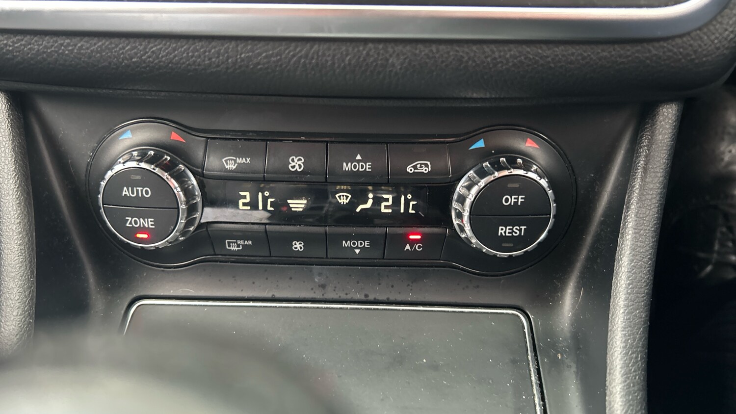 Used Mercedes-Benz GLA 2018 for sale - 77728911: Photo 21