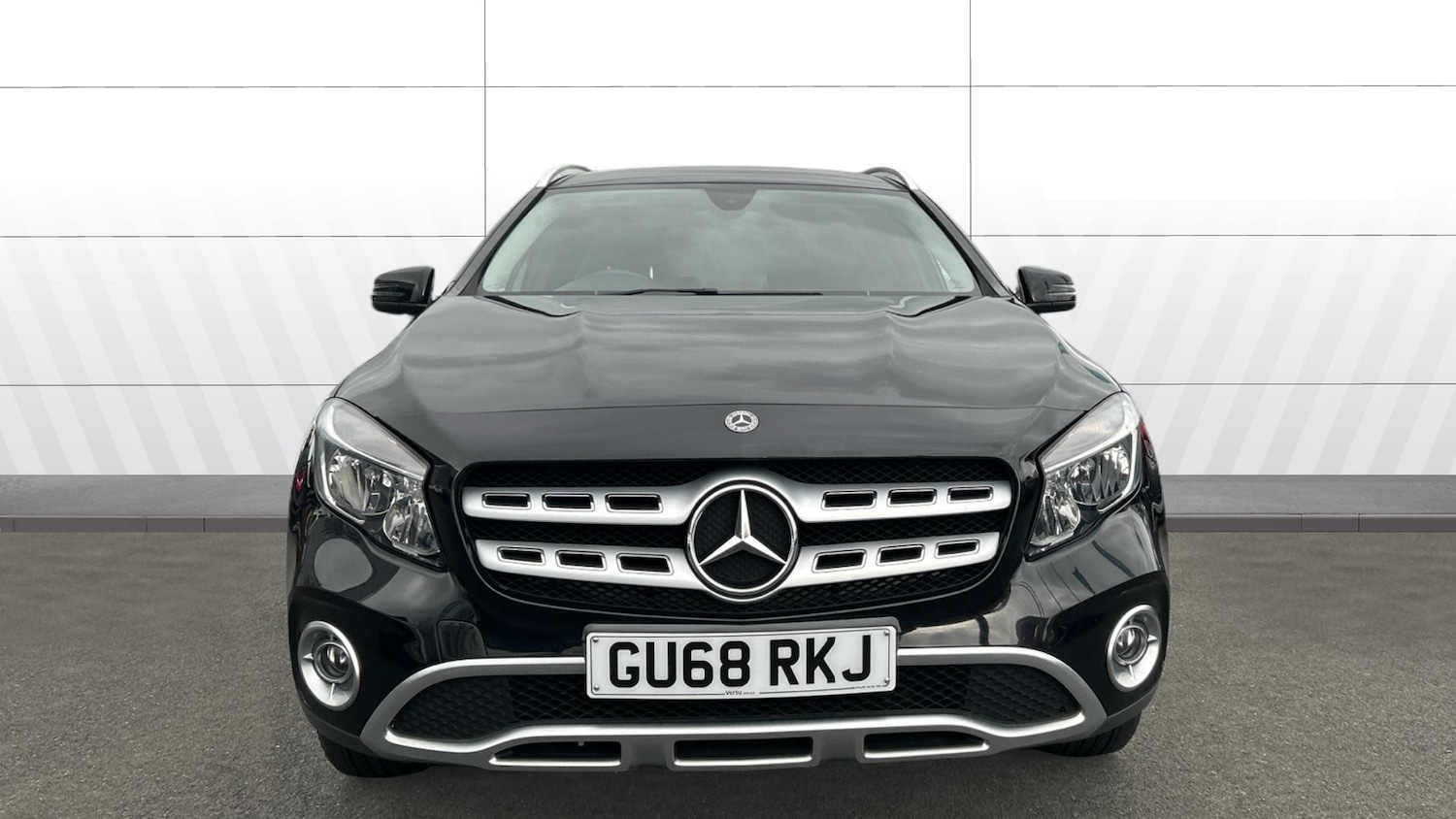 Used Mercedes-Benz GLA 2018 for sale - 77728911: Photo 3