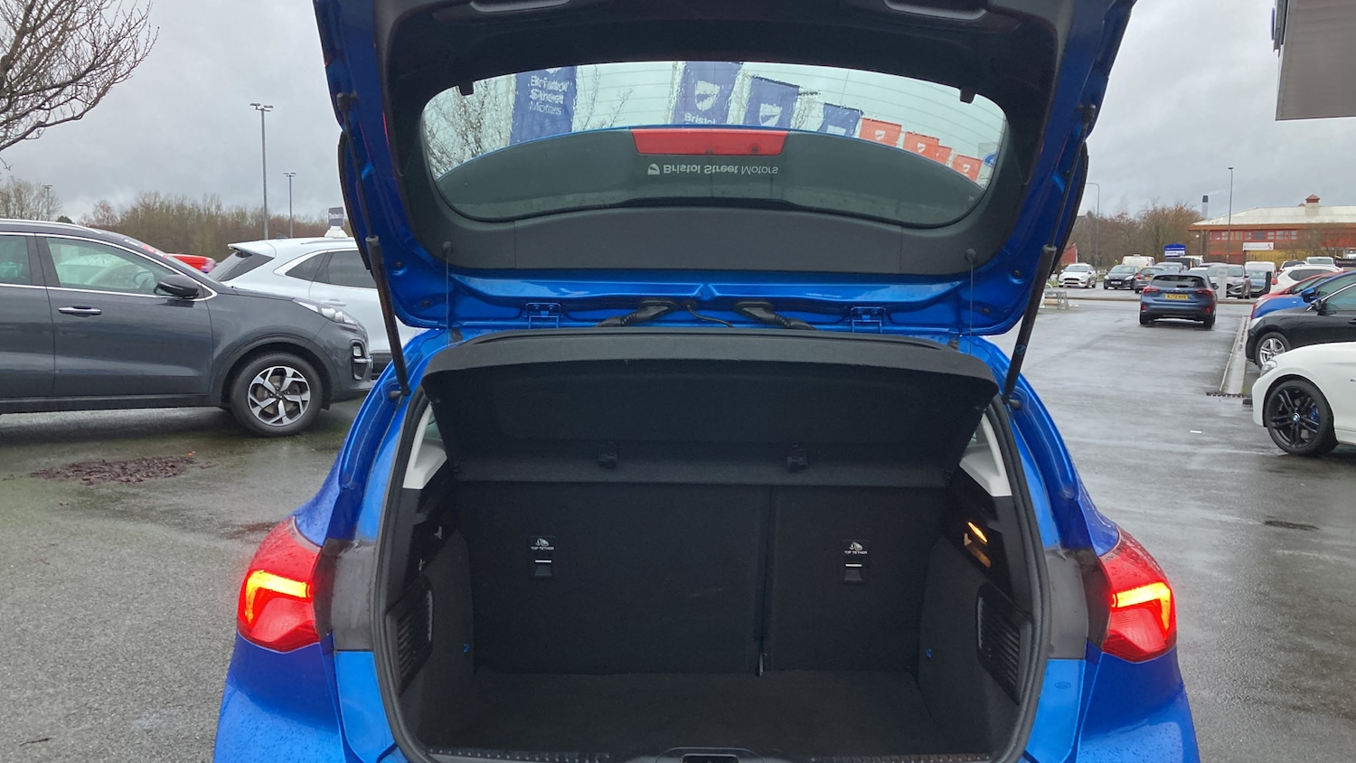 Used Ford Focus 2020 for sale - 77689168: Photo 4