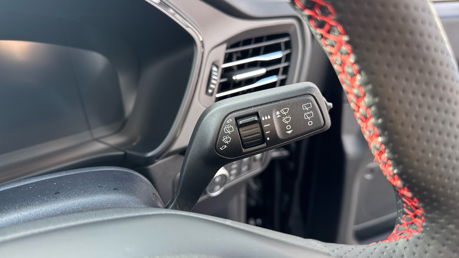 Used Ford Kuga 2023 for sale - 76396826: Photo 32