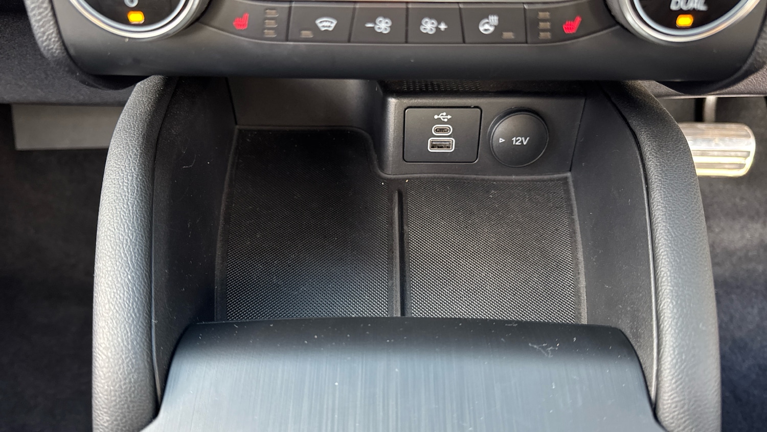 Used Ford Kuga 2023 for sale - 76396826: Photo 35