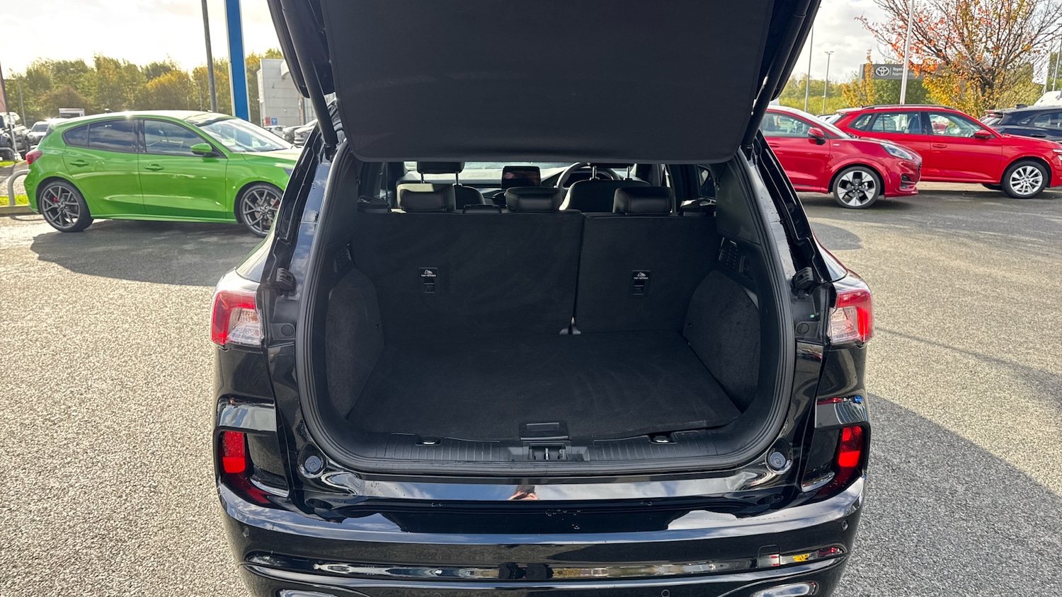 Used Ford Kuga 2023 for sale - 76396826: Photo 4