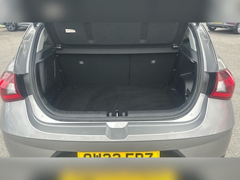 Used Hyundai i20 2022 for sale - 79365031: Photo