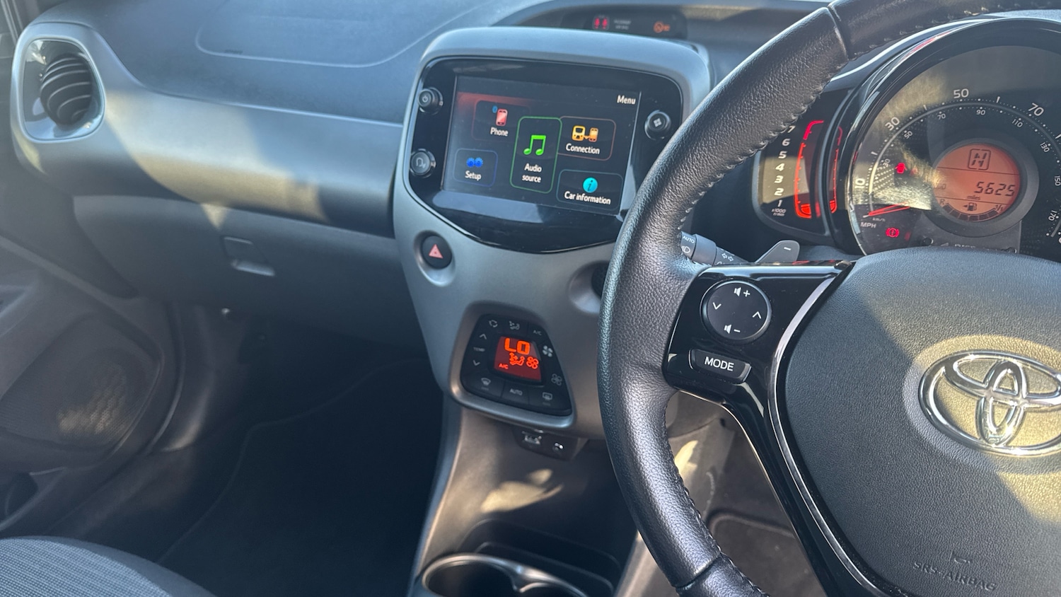 Used Toyota AYGO 2021 for sale - 76903834: Photo 14