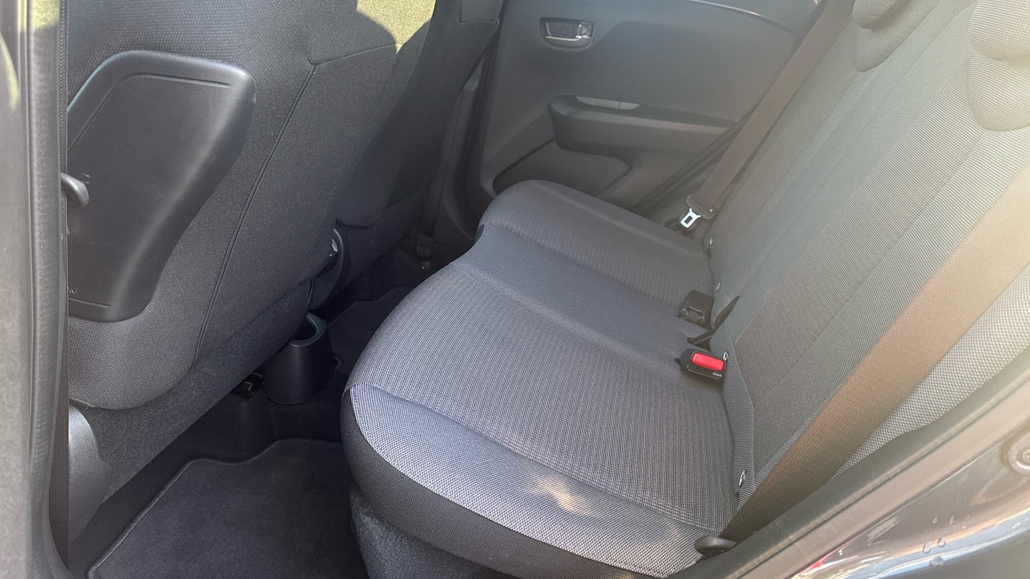 Used Toyota AYGO 2021 for sale - 76903834: Photo 16