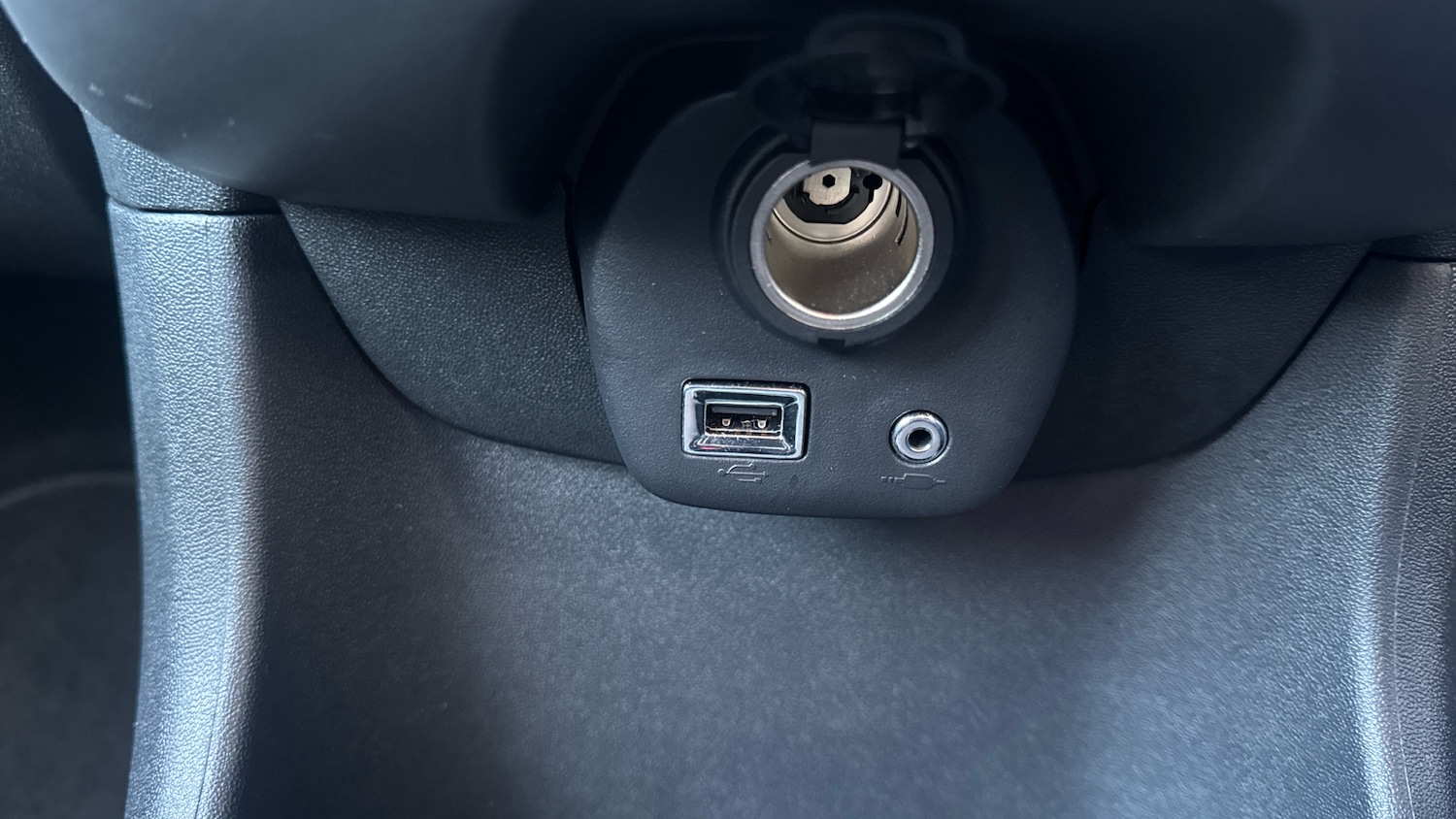 Used Toyota AYGO 2021 for sale - 76903834: Photo 28