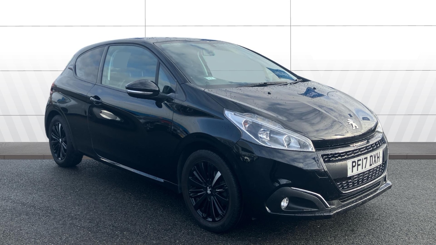 Used Peugeot 208 2017 for sale - 77635268: Photo 1