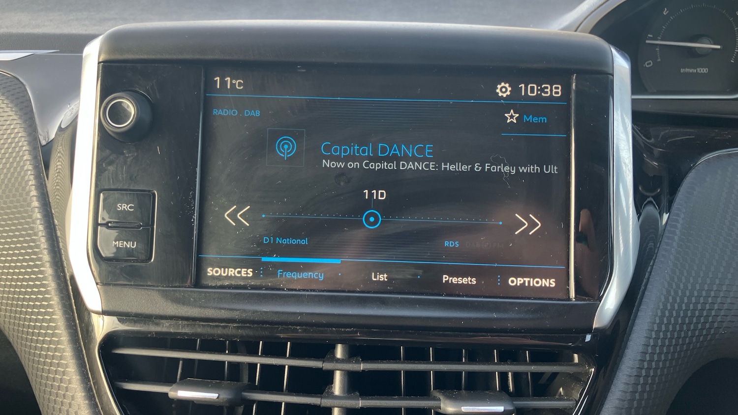 Used Peugeot 208 2017 for sale - 77635268: Photo 12