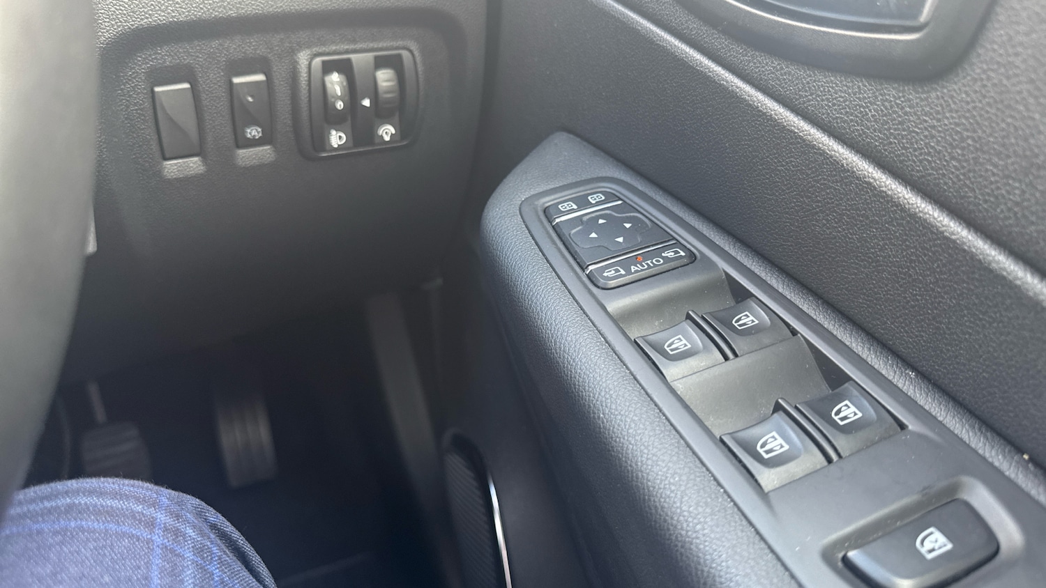 Vehicle 32