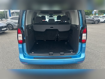 Used Ford Tourneo Connect 2024 for sale - 79111353: Photo