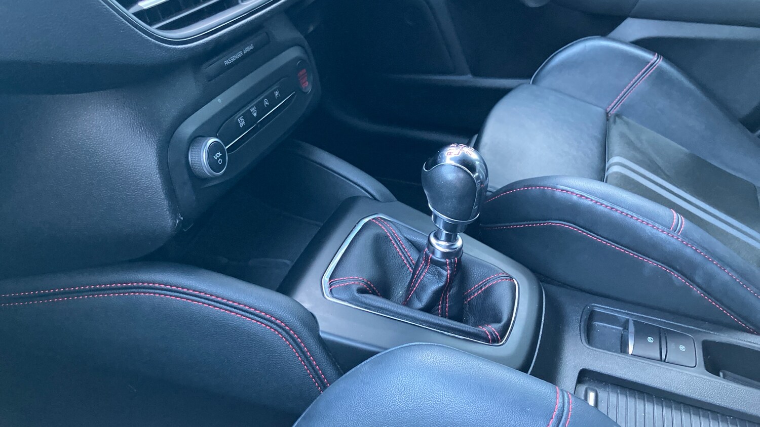 Used Ford Focus 2023 for sale - 76903835: Photo 13