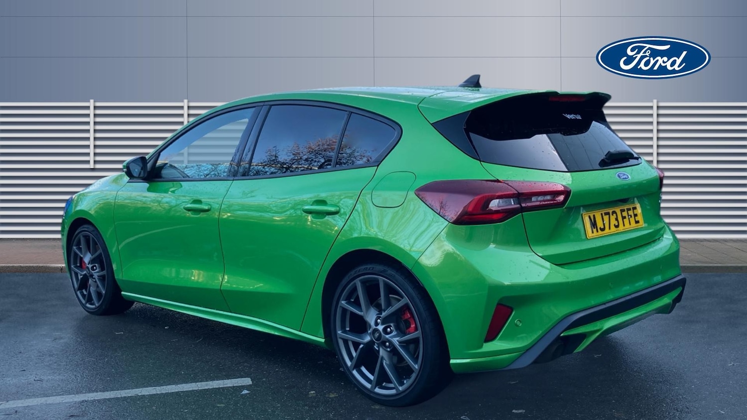 Used Ford Focus 2023 for sale - 76903835: Photo 2