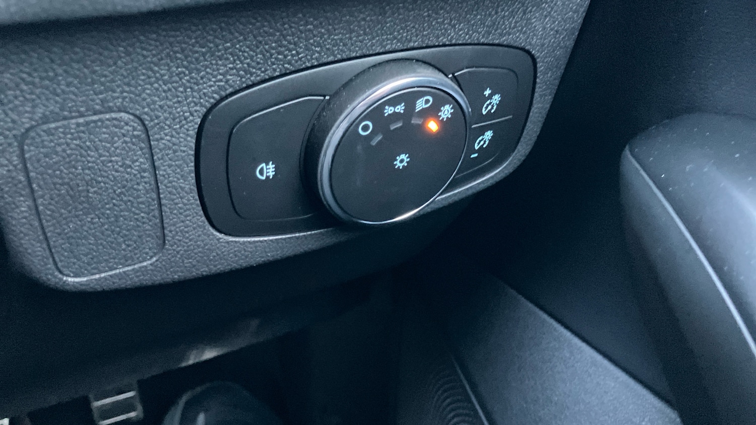 Used Ford Focus 2023 for sale - 76903835: Photo 31