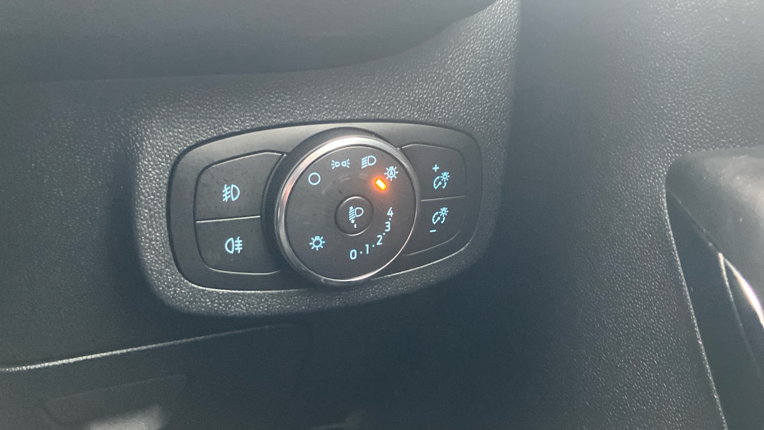 Used Ford Fiesta 2022 for sale - 77365118: Photo 23