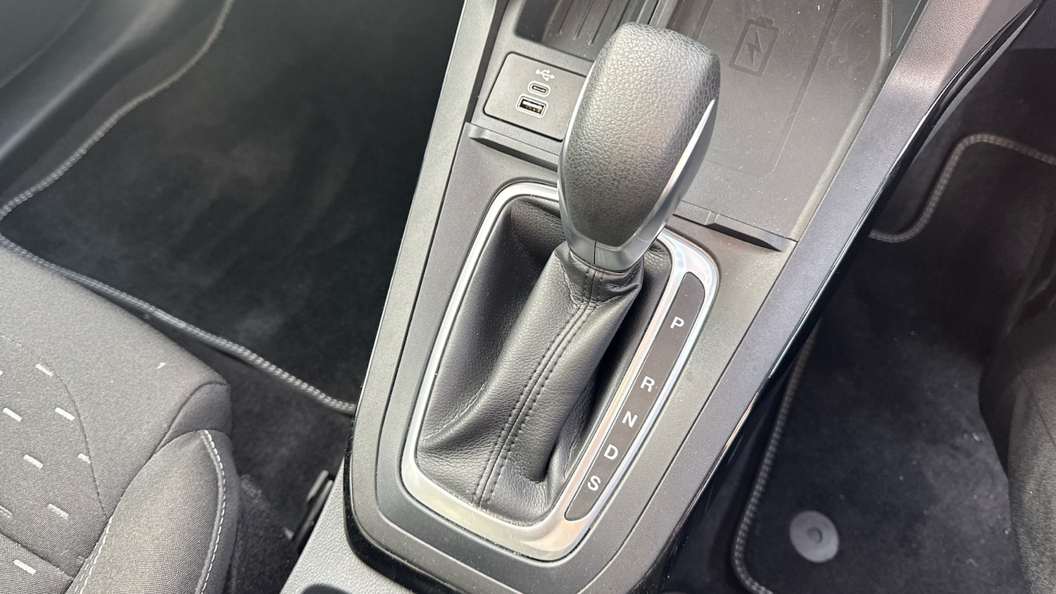 Used Ford Puma 2024 for sale - 76393949: Photo 32