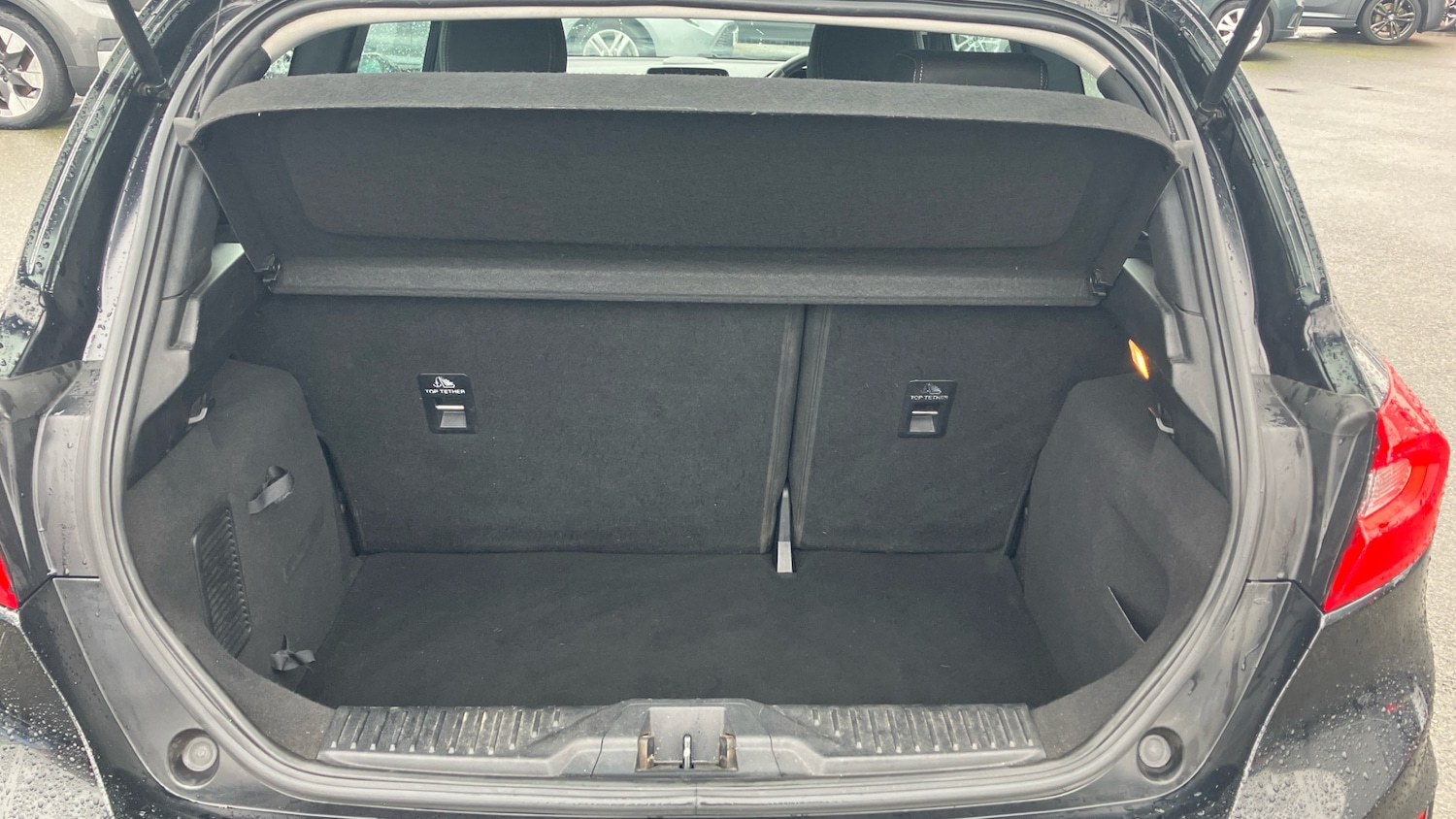 Used Ford Fiesta 2019 for sale - 77568287: Photo 4