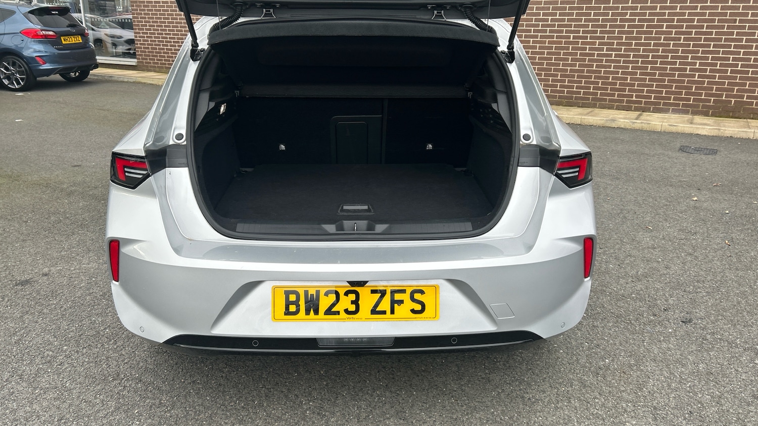 Used Vauxhall Astra 2023 for sale - 77716046: Photo 4