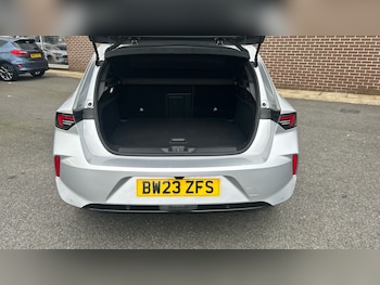 Used Vauxhall Astra 2023 for sale - 77716046: Photo